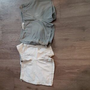 2 pair of Hydraulic shorts